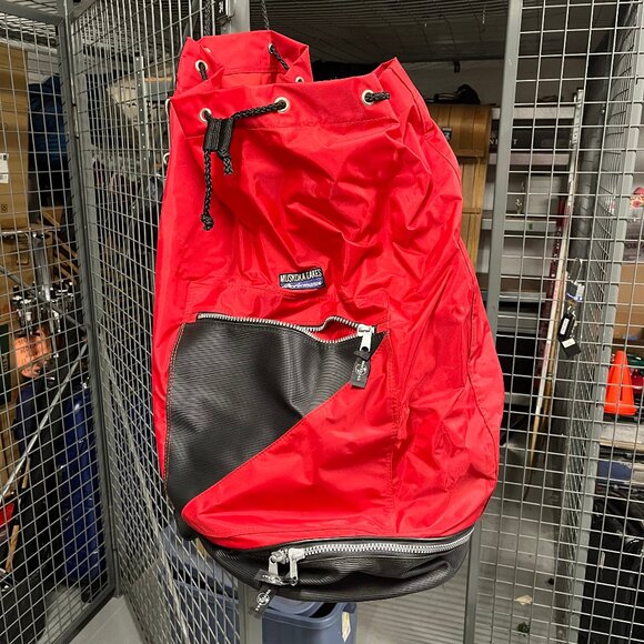 Muskoka Lakes Performance- Large Bucket Bag - Picture 6 of 6